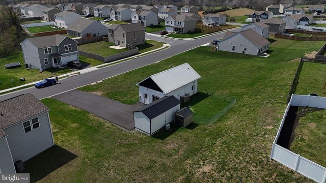 111 KISKADEE DR, Bunker Hill, WV 25413