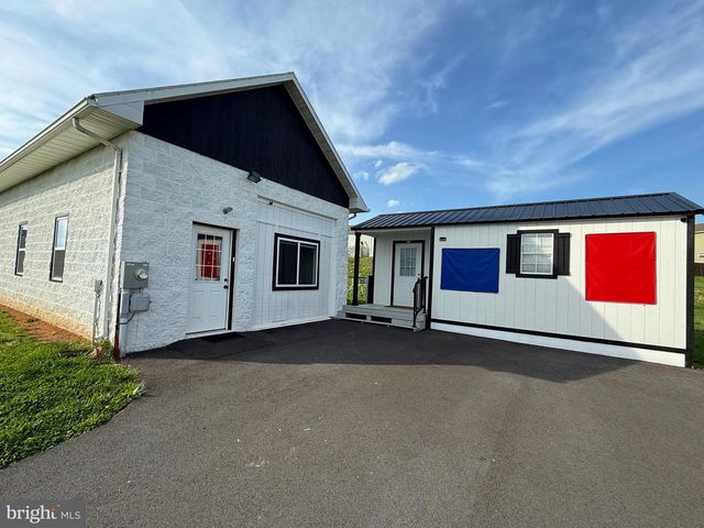111 KISKADEE DR, Bunker Hill, WV 25413