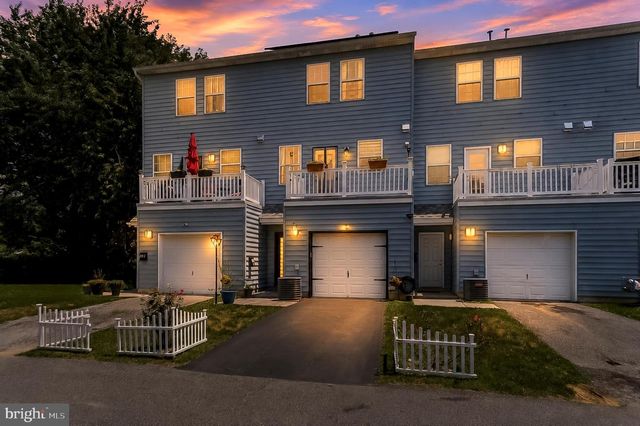 261 S 4TH ST, Oxford, PA 19363