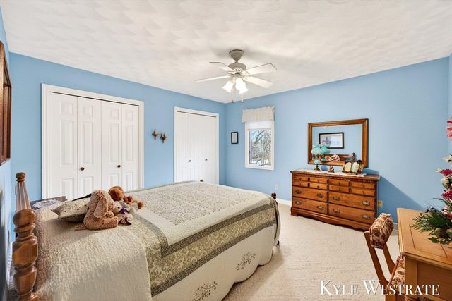 6669 W H Avenue, Kalamazoo, MI 49009