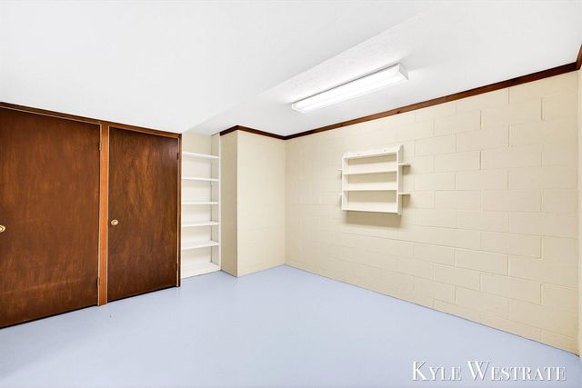 6669 W H Avenue, Kalamazoo, MI 49009
