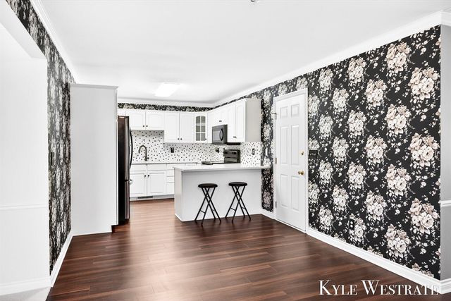 6669 W H Avenue, Kalamazoo, MI 49009