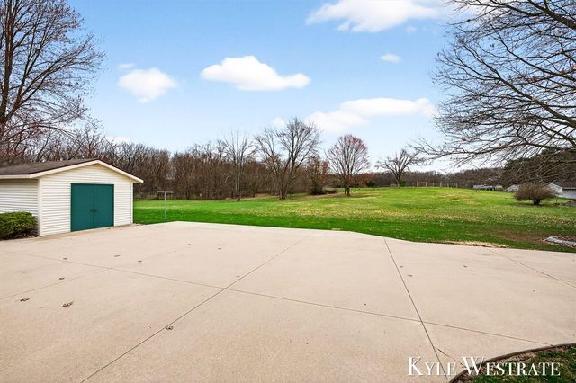 6669 W H Avenue, Kalamazoo, MI 49009