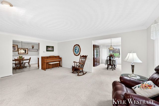 6669 W H Avenue, Kalamazoo, MI 49009