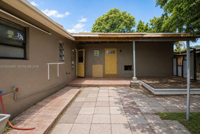 1380 NE 153rd St, North Miami Beach, FL 33162