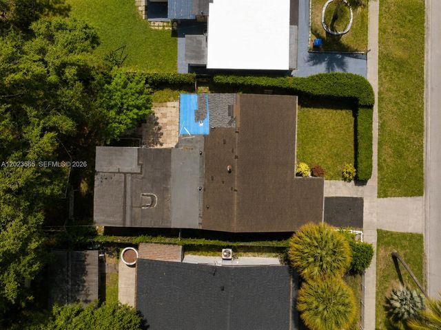 1380 NE 153rd St, North Miami Beach, FL 33162