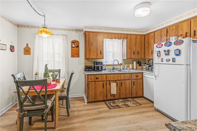 165 Tremont Avenue, Tonawanda, NY 14217