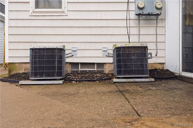 165 Tremont Avenue, Tonawanda, NY 14217