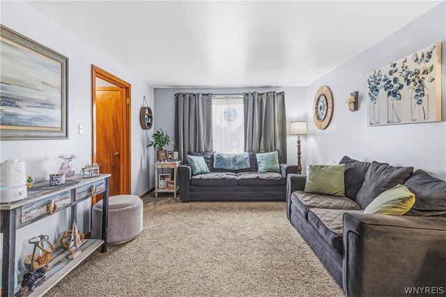 165 Tremont Avenue, Tonawanda, NY 14217