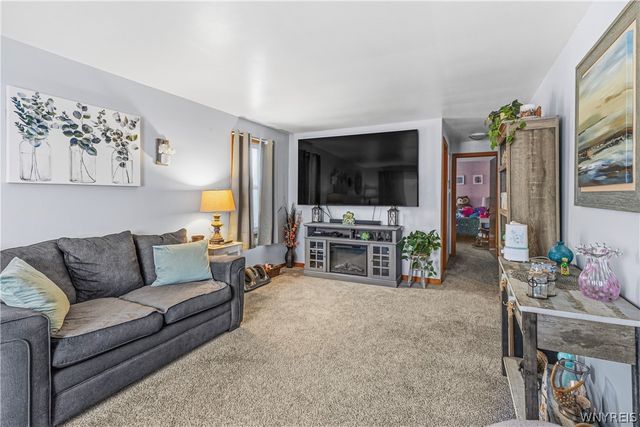 165 Tremont Avenue, Tonawanda, NY 14217