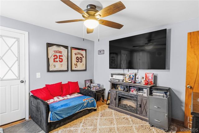 165 Tremont Avenue, Tonawanda, NY 14217