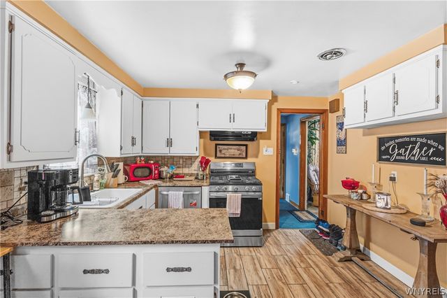 165 Tremont Avenue, Tonawanda, NY 14217