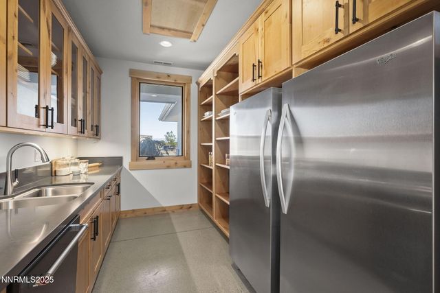 2960 Oasis Springs Road, Minden, NV 89423