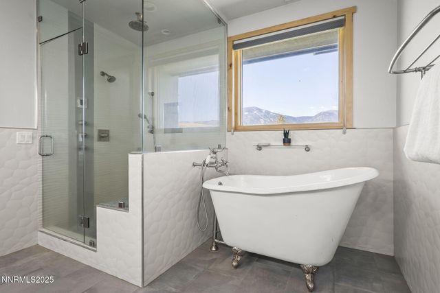 2960 Oasis Springs Road, Minden, NV 89423