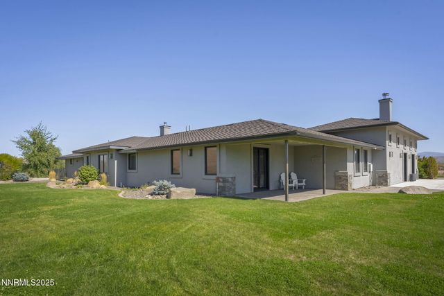 2960 Oasis Springs Road, Minden, NV 89423