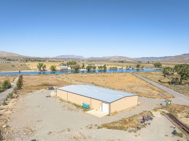 2960 Oasis Springs Road, Minden, NV 89423