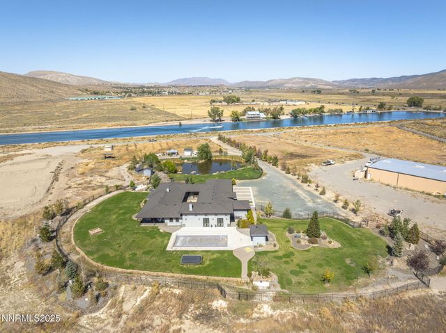 2960 Oasis Springs Road, Minden, NV 89423