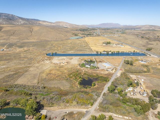 2960 Oasis Springs Road, Minden, NV 89423