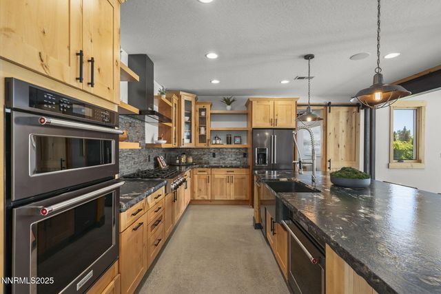 2960 Oasis Springs Road, Minden, NV 89423