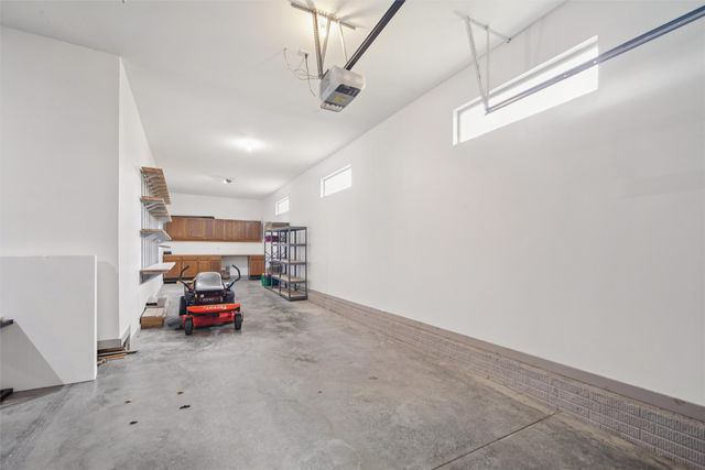 4419 NE Rio Court, Ankeny, IA 50021