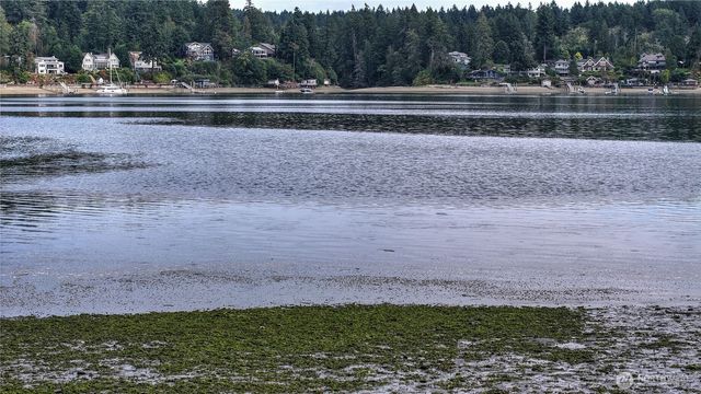 2415 48th Avenue NW, Gig Harbor, WA 98335