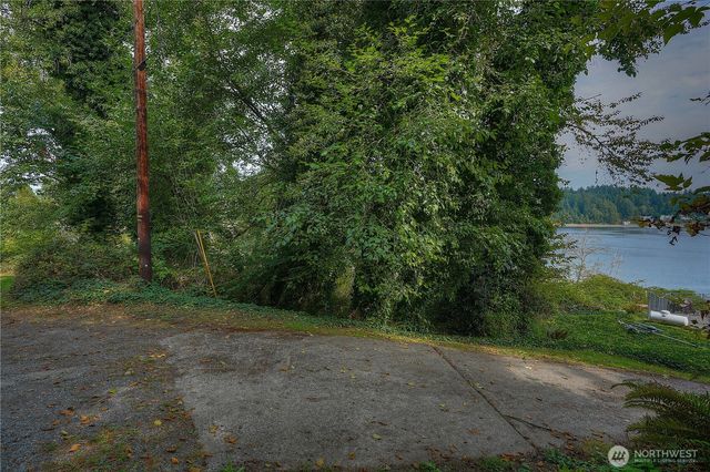 2415 48th Avenue NW, Gig Harbor, WA 98335