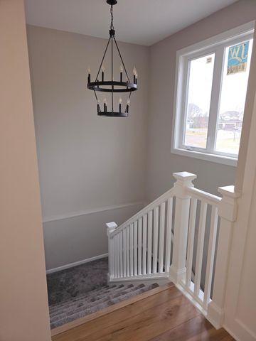 575 Elins Lake Road SE, Cambridge, MN 55008