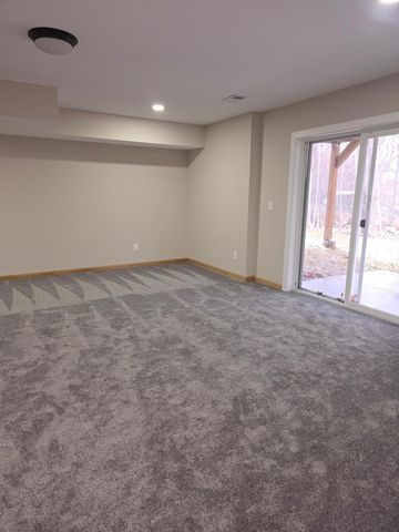 575 Elins Lake Road SE, Cambridge, MN 55008