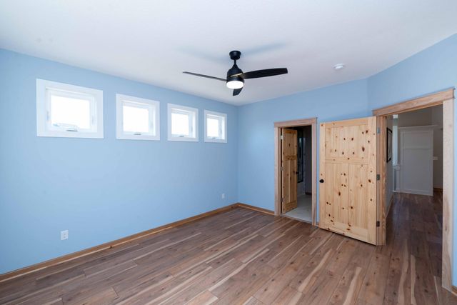 575 Elins Lake Road SE, Cambridge, MN 55008