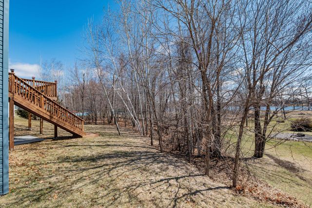 575 Elins Lake Road SE, Cambridge, MN 55008