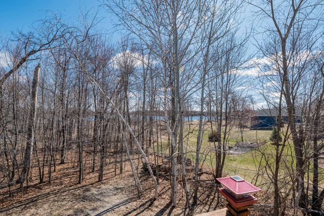 575 Elins Lake Road SE, Cambridge, MN 55008