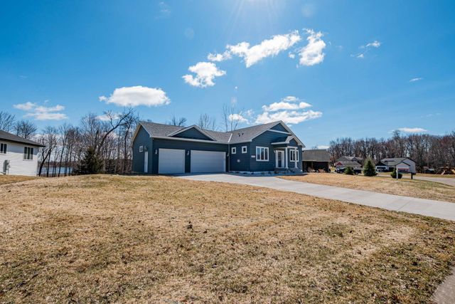 575 Elins Lake Road SE, Cambridge, MN 55008