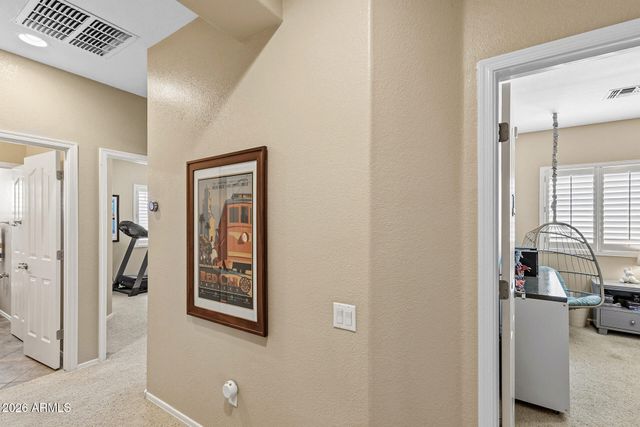 8456 W QUAIL TRACK Drive, Peoria, AZ 85383