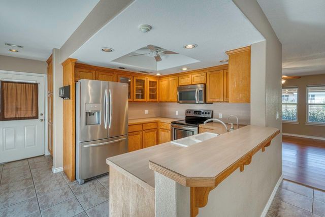 212 Deer DR, Sunrise Beach, TX 78643