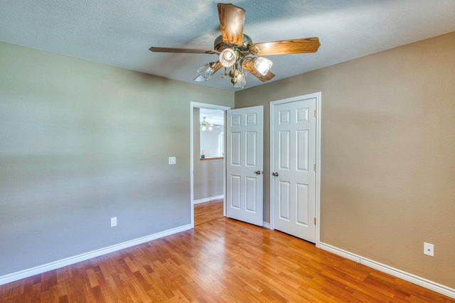 212 Deer DR, Sunrise Beach, TX 78643