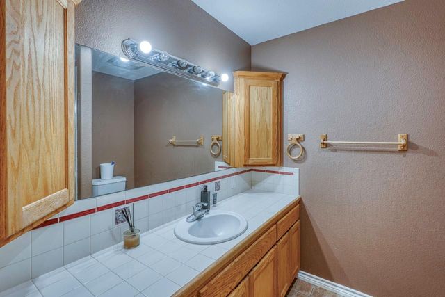 212 Deer DR, Sunrise Beach, TX 78643