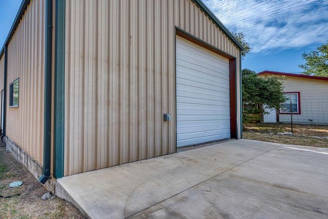212 Deer DR, Sunrise Beach, TX 78643
