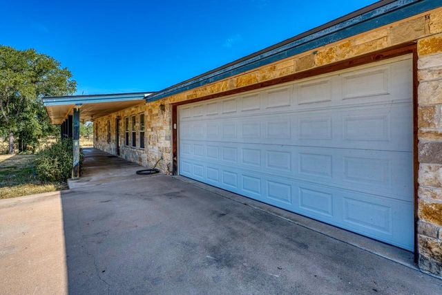 212 Deer DR, Sunrise Beach, TX 78643