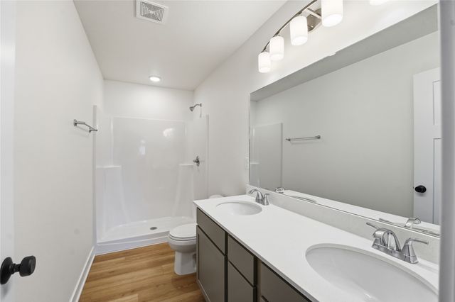 216 NW Waverly Drive, Waukee, IA 50263