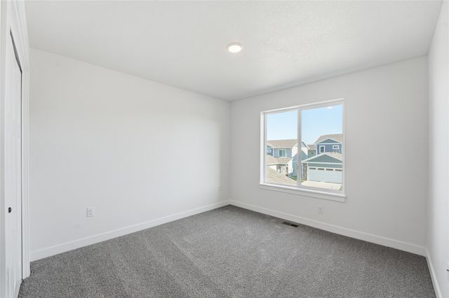 216 NW Waverly Drive, Waukee, IA 50263