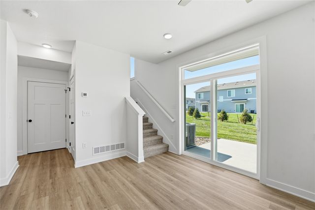 216 NW Waverly Drive, Waukee, IA 50263