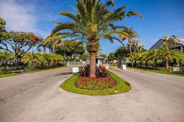 1055 N Franklin Ave 1055G, Homestead, FL 33034