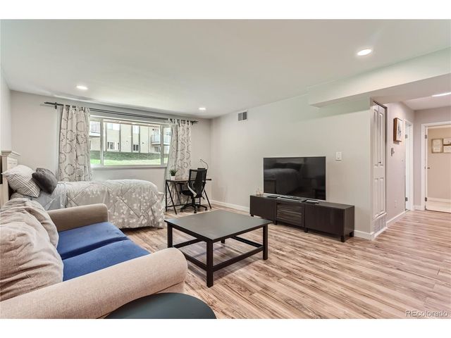 7625 E Quincy Ave 107, Denver, CO 80237