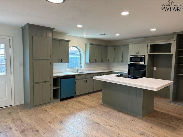 217 DIRKS DRIVE, Wichita Falls, TX 76302