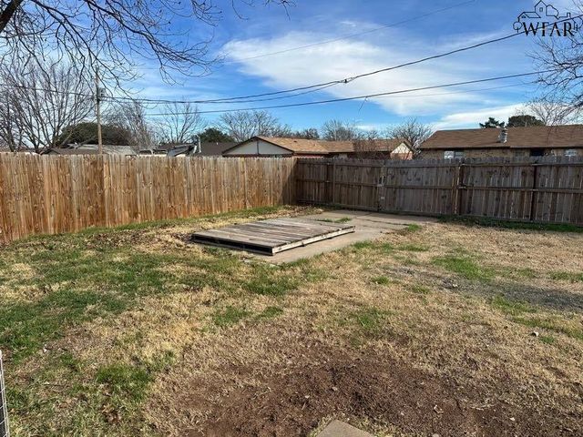 217 DIRKS DRIVE, Wichita Falls, TX 76302