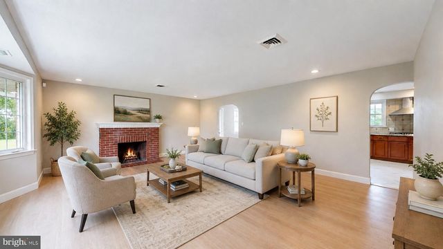 1659 E WALNUT RD, Vineland, NJ 08361