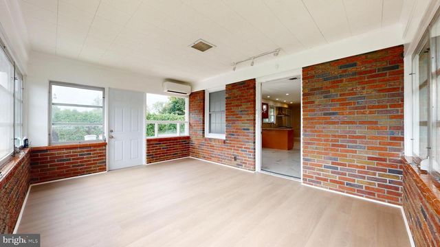 1659 E WALNUT RD, Vineland, NJ 08361