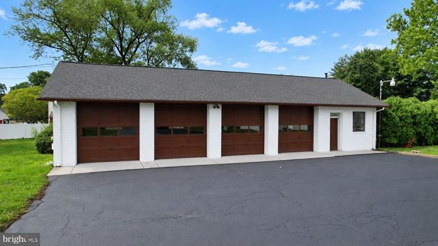 1659 E WALNUT RD, Vineland, NJ 08361