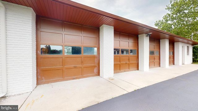 1659 E WALNUT RD, Vineland, NJ 08361
