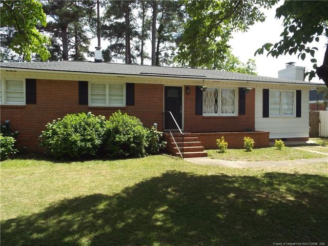 5101 N Sumac Circle, Fayetteville, NC 28304